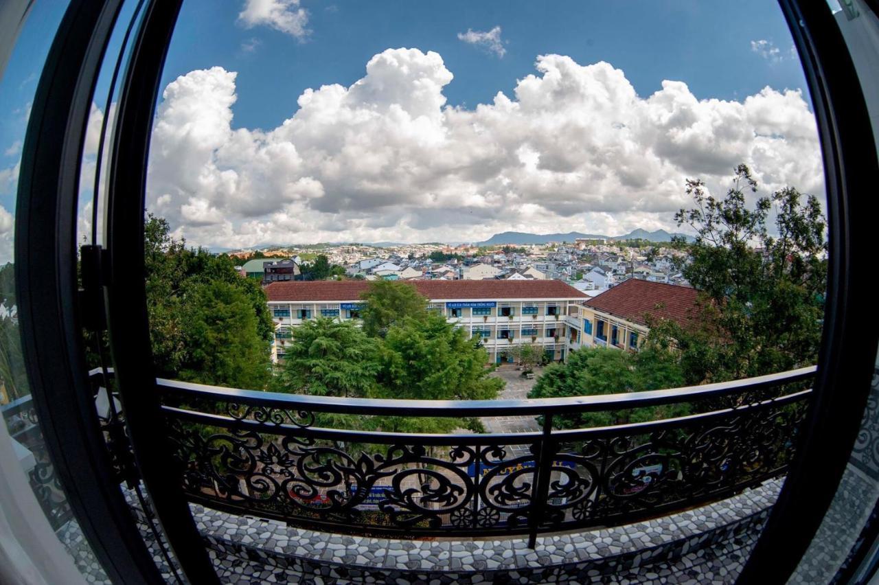 Phong Nguyet Hotel Da Lat Exterior photo