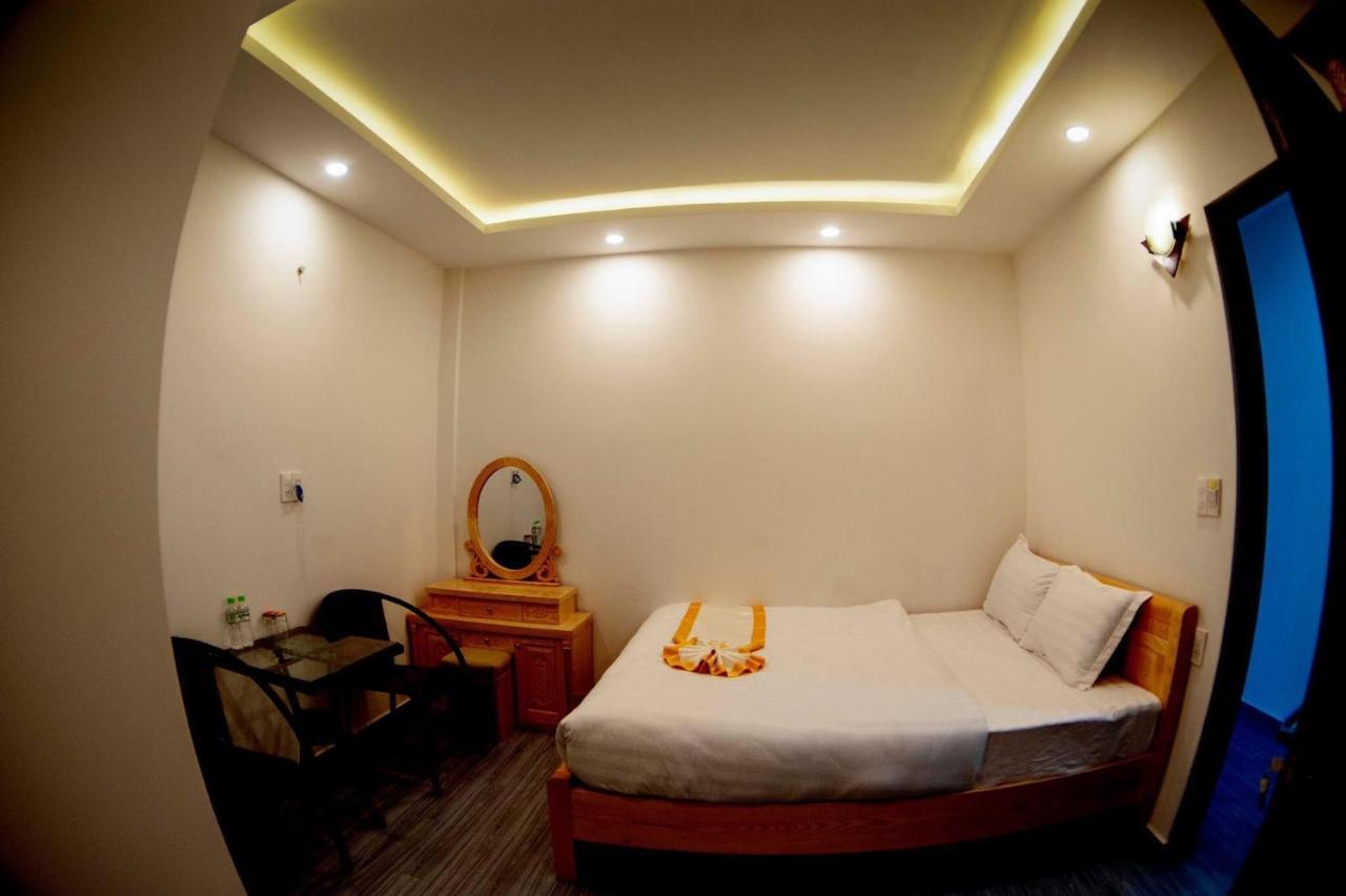 Phong Nguyet Hotel Da Lat Exterior photo